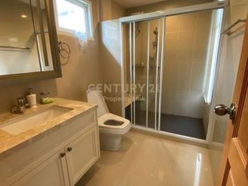 House for sale, luxury project, Laddarom Elegance Ratchaphruk &ndash; Rattanathibet, next to Denla Kindergarten / 38-HH-64033