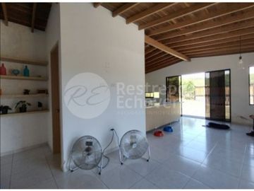 Casa en arriendo en conjunto campestre Makadamia, Manizales