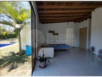 Casa en arriendo en conjunto campestre Makadamia, Manizales