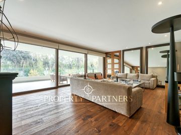 Espectacular Duplex con jardín en San Damián