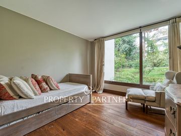 Espectacular Duplex con jardín en San Damián