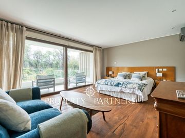 Espectacular Duplex con jardín en San Damián
