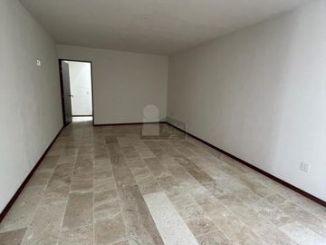 Casa EN VENTA en Fraccionamiento privado Monterra, San Luis Potosí