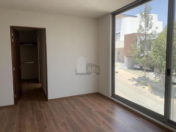Casa EN VENTA en Fraccionamiento privado Monterra, San Luis Potosí