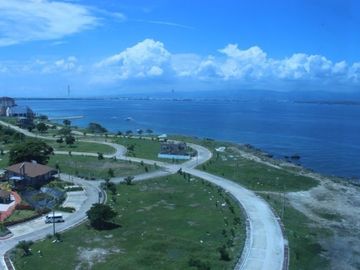 Furnished Studio with Balcony Condotel in Arterra Residences
