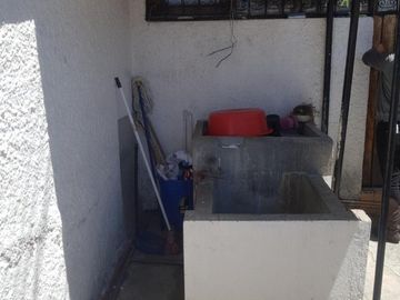 Vendo casa rentera con dos casas Granda Centeno