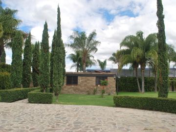 INCREIBLE RESORT- CASA DE DESCANSO - CABAÑAS EN VENTA DENTRO DE LEÓN