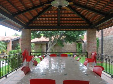 INCREIBLE RESORT- CASA DE DESCANSO - CABAÑAS EN VENTA DENTRO DE LEÓN