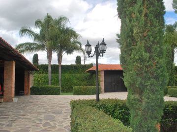 INCREIBLE RESORT- CASA DE DESCANSO - CABAÑAS EN VENTA DENTRO DE LEÓN