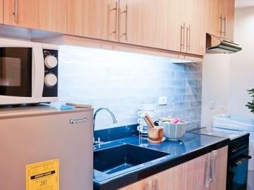 Cheap Studio Condo For Sale Talisay City Free Parking
