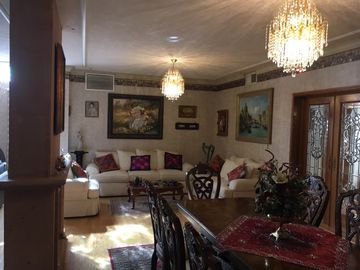 CASA EN VENTA EN LA NAVARRO, TORREON
