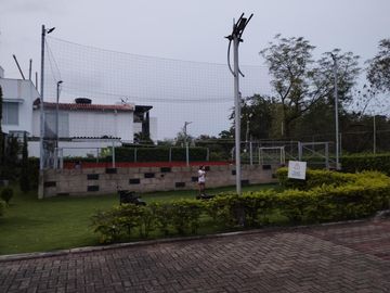 casa en venta en c.c punta colorados. Cod V2388