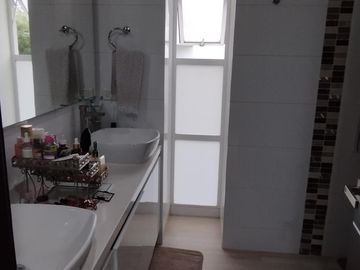 casa en venta en c.c punta colorados. Cod V2388
