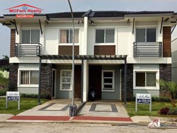 4BEDROOM DUPLEX ADELLA ALEGRIA RESIDENCES MARILAO NEAR MRT 7