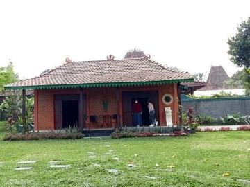 Rumah Joglo Siap Bangun Lahan Luas di Turi, Sleman