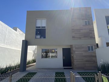 Casa Nueva en Venta en Fracc. Ankara