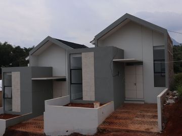Hunian asri ala villa sejuk di kodya dkt TOL CILEUNYI RS AMC dan UNPAD
