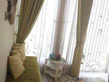 Rumah Minimalis 2LT di komplek Perumahan Mewah Manyaran