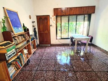 Casa para 2 Familias en venta en Ituzaingo Sur