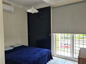 CASA EN VENTA EN ESQUINA CONDOMINIO VALLE ESMERALDA EMILIANO ZAPATA