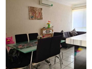 CASA EN VENTA EN ESQUINA CONDOMINIO VALLE ESMERALDA EMILIANO ZAPATA