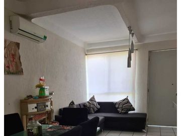 CASA EN VENTA EN ESQUINA CONDOMINIO VALLE ESMERALDA EMILIANO ZAPATA