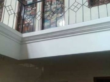 Rumah Medokan Asri, Strategis