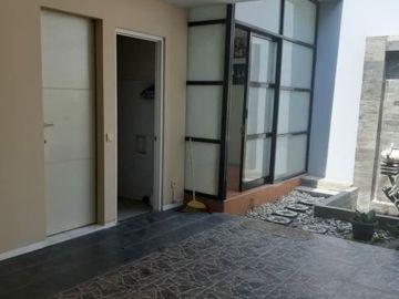 DiJual Rumah Cantik Muanis Poll di Cluster Green Stone CITRAGRAND