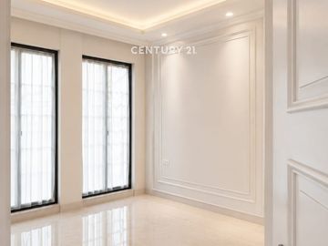 Dijual Rumah Mewah Brand New Semi Furnished Di Taman Puri Bintaro