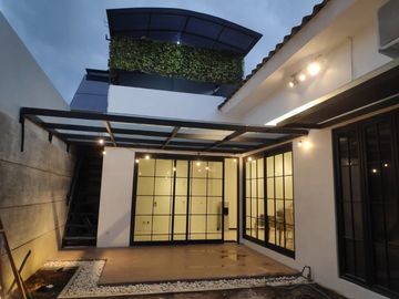 Rumah dijual di Villa Puncak Tidar Malang