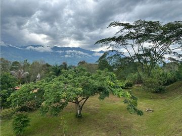 Casa finca en venta, ubicada en La Bella, Calarca, Quindio