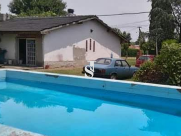 CASA/QUINTA En barrio lo Cedros, General Rodríguez