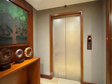 Departamento en venta de 3 dorm. en Las Condes