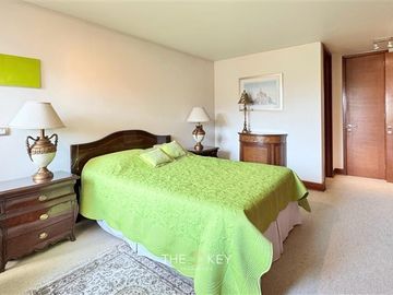 Departamento en venta de 3 dorm. en Las Condes