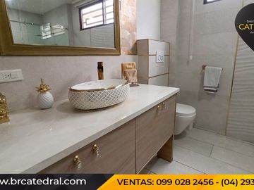 Casa de venta en Cdla la Fuente – código:20880
