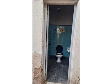 Casa a Reciclar Salida a dos calles Sobre Italia y Baigorria