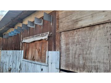 Casa a Reciclar Salida a dos calles Sobre Italia y Baigorria