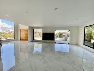 CASA EN VENTA EN HACIENDA DE LAS PALMAS
