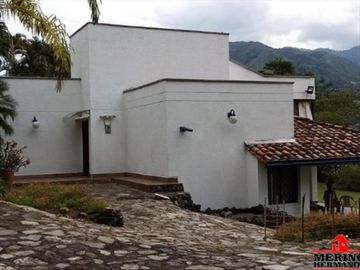 finca en venta en vereda montañita. Cod V3424