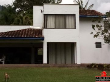 finca en venta en vereda montañita. Cod V3424