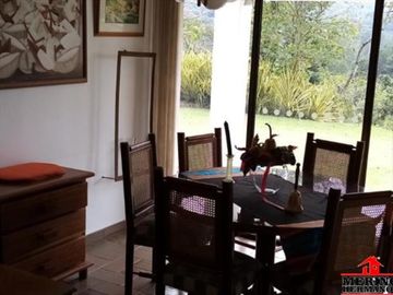 finca en venta en vereda montañita. Cod V3424