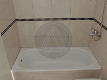 Luminoso departamento 2 ambientes a la venta - Villa Crespo
