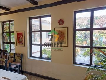 CASA - LOTE COMERCIAL EN EL CENTRO