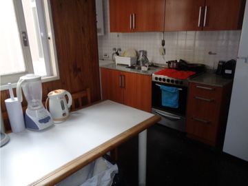 VENTA 2 AMBIENTES,CFTE.LUM.  ALSINA 1600 M/B ESTADO