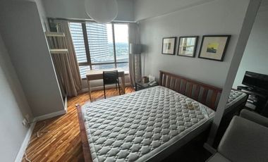 Rush Studio for Sale in Joya lofts and tower condominium Rockwell Makati