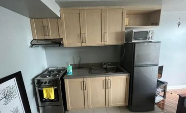 Rush Studio for Sale in Joya lofts and tower condominium Rockwell Makati