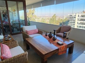 Departamento en venta de 2 o 3 dorm. en ARBOLETUM Peñalolén