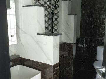 Rumah rooftop 2,5 lt dkt akses tol di Ciganjur Jak Sel 2,75 M