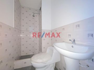 ¿Estás buscando un departamento funcional, que aplique tanto para vivienda como para oficina?
Te presentamos un hermoso DEPARTAMENTO DUPLEX en la cal