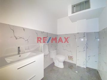 ¿Estás buscando un departamento funcional, que aplique tanto para vivienda como para oficina?
Te presentamos un hermoso DEPARTAMENTO DUPLEX en la cal